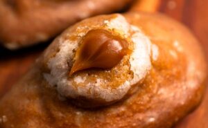 De Marseille à Bordeaux en passant par Toulouse et Paris, cinq adresses pour croquer dans des madeleines inoubliables